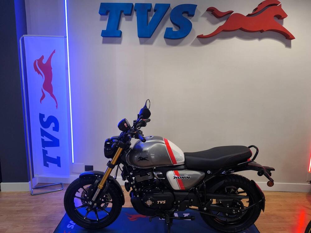 TVS Motor Ronin 250 (2024 - 26) (3)