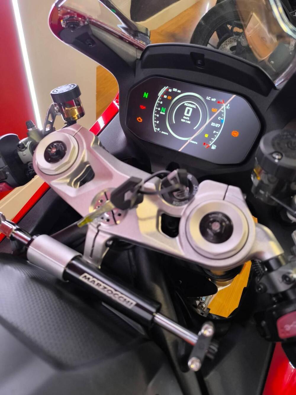 QJ Motor SRK 921 RR (2025 - 26) (3)