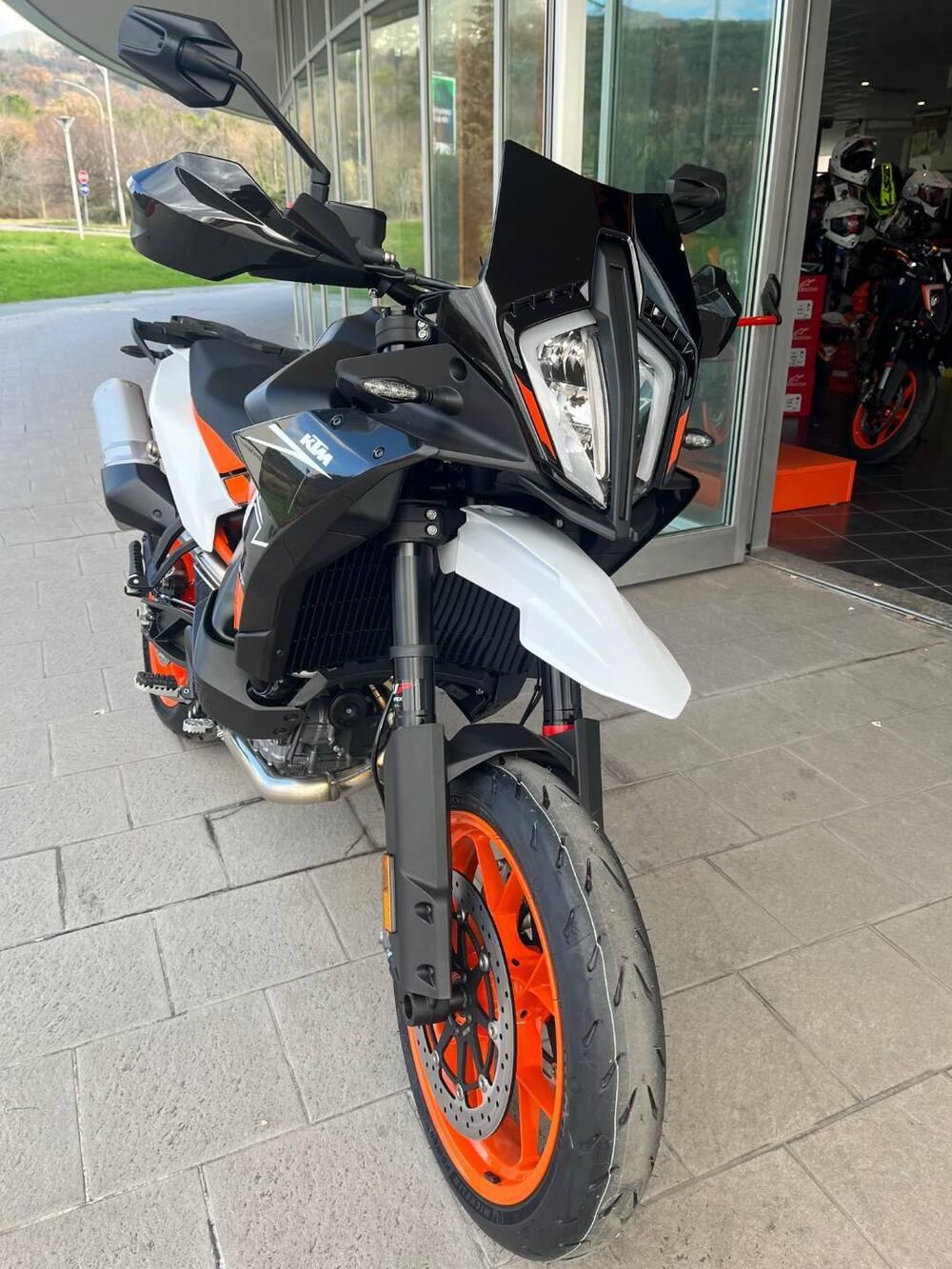KTM 890 SMT (2023 - 25) (4)