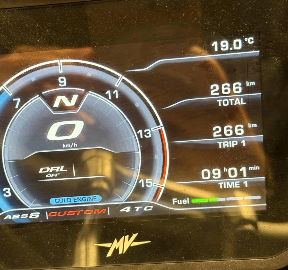 MV Agusta Turismo Veloce 800 R (2023 - 26) (10)