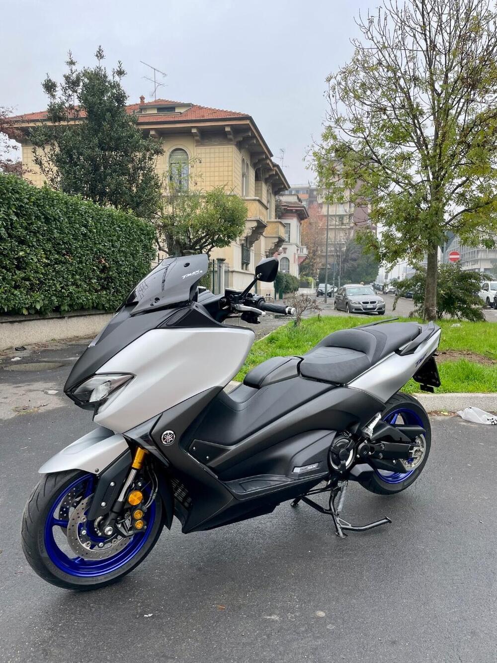 Yamaha T-Max 530 SX Sport Edition (2018 - 19) (2)