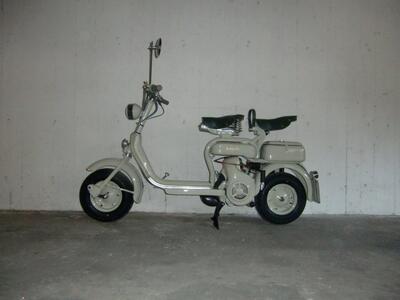 Innocenti Lambretta 150D d'epoca