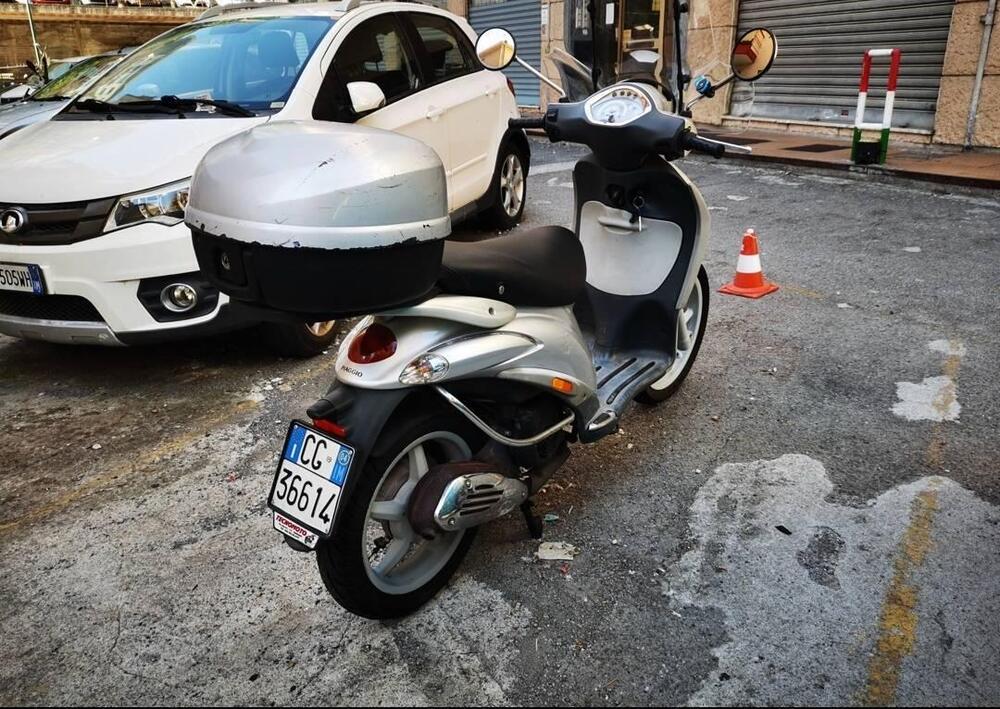 Piaggio Beverly 200 (2002 - 03) (5)