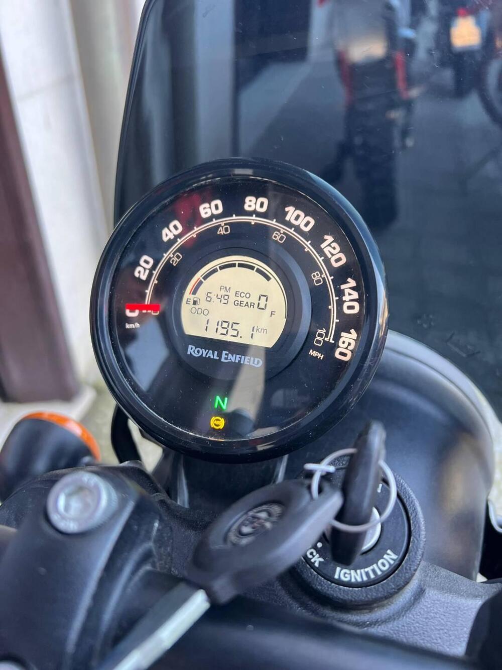 Royal Enfield HNTR 350 (2022 - 26) (6)