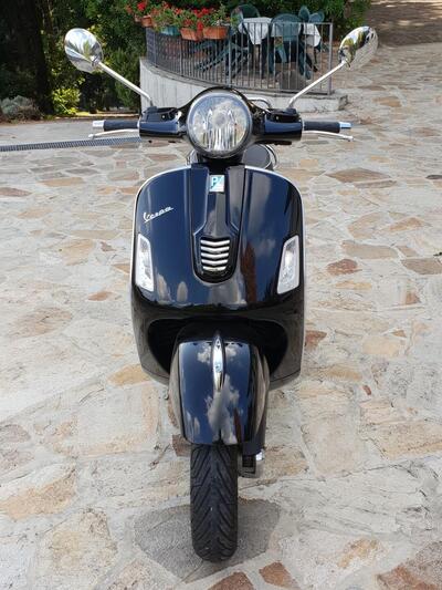 Vespa GTS 300 ABS (2014 - 16) usata