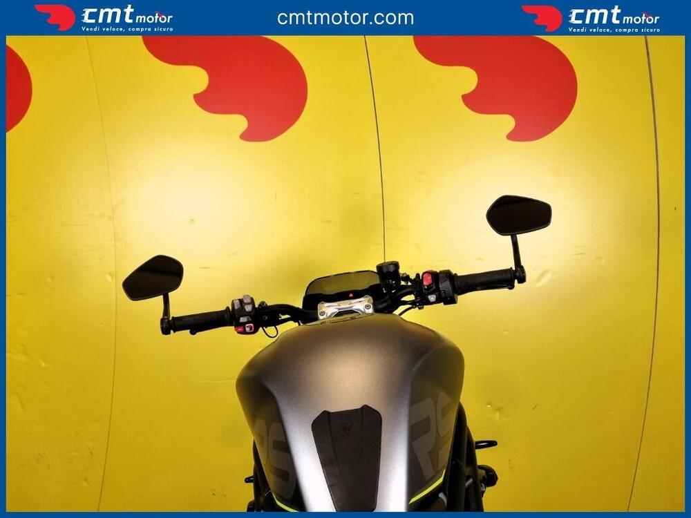 Triumph Speed Triple 1200 RS (2021 - 24) (10)