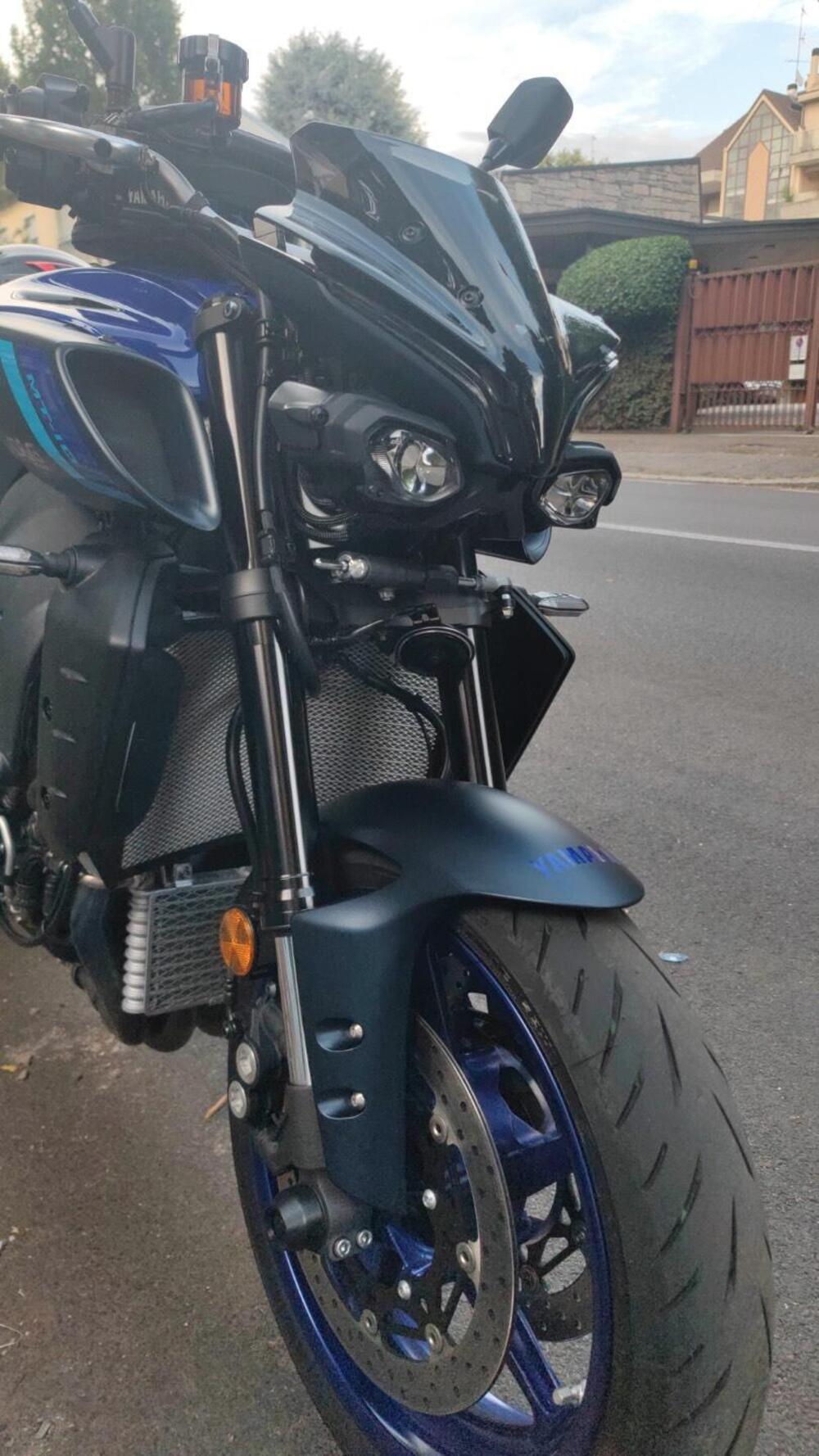 Yamaha MT-10 (2022 - 26) (6)