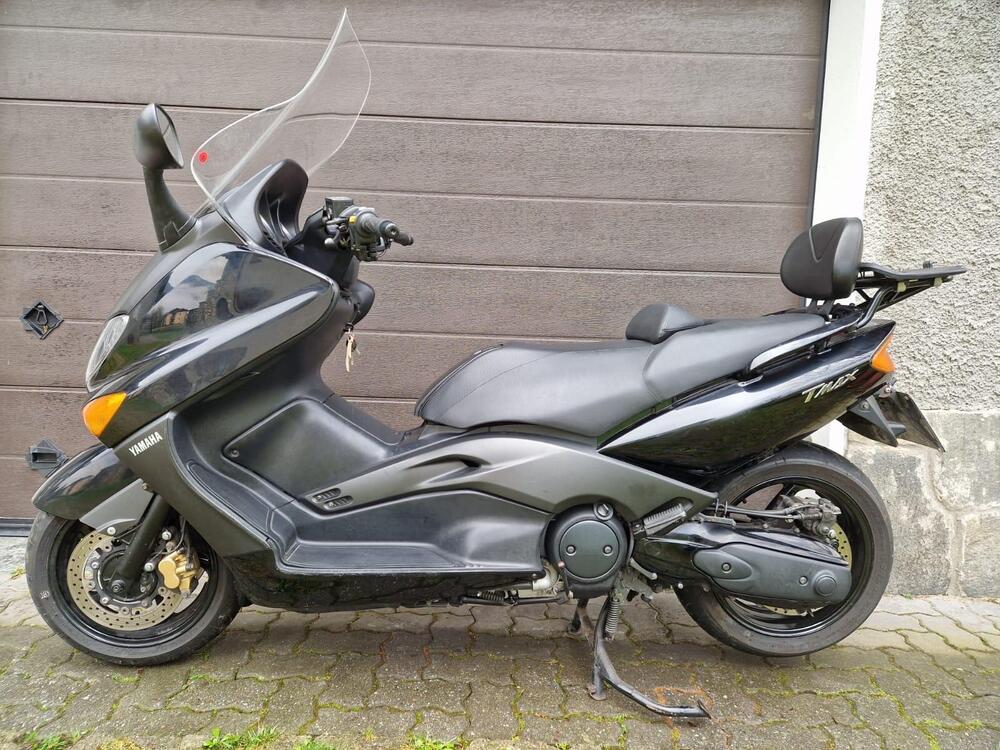 Yamaha T-Max 500 Black Max (2006 - 07) (2)