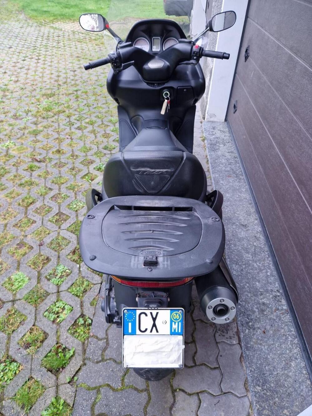 Yamaha T-Max 500 Black Max (2006 - 07) (4)