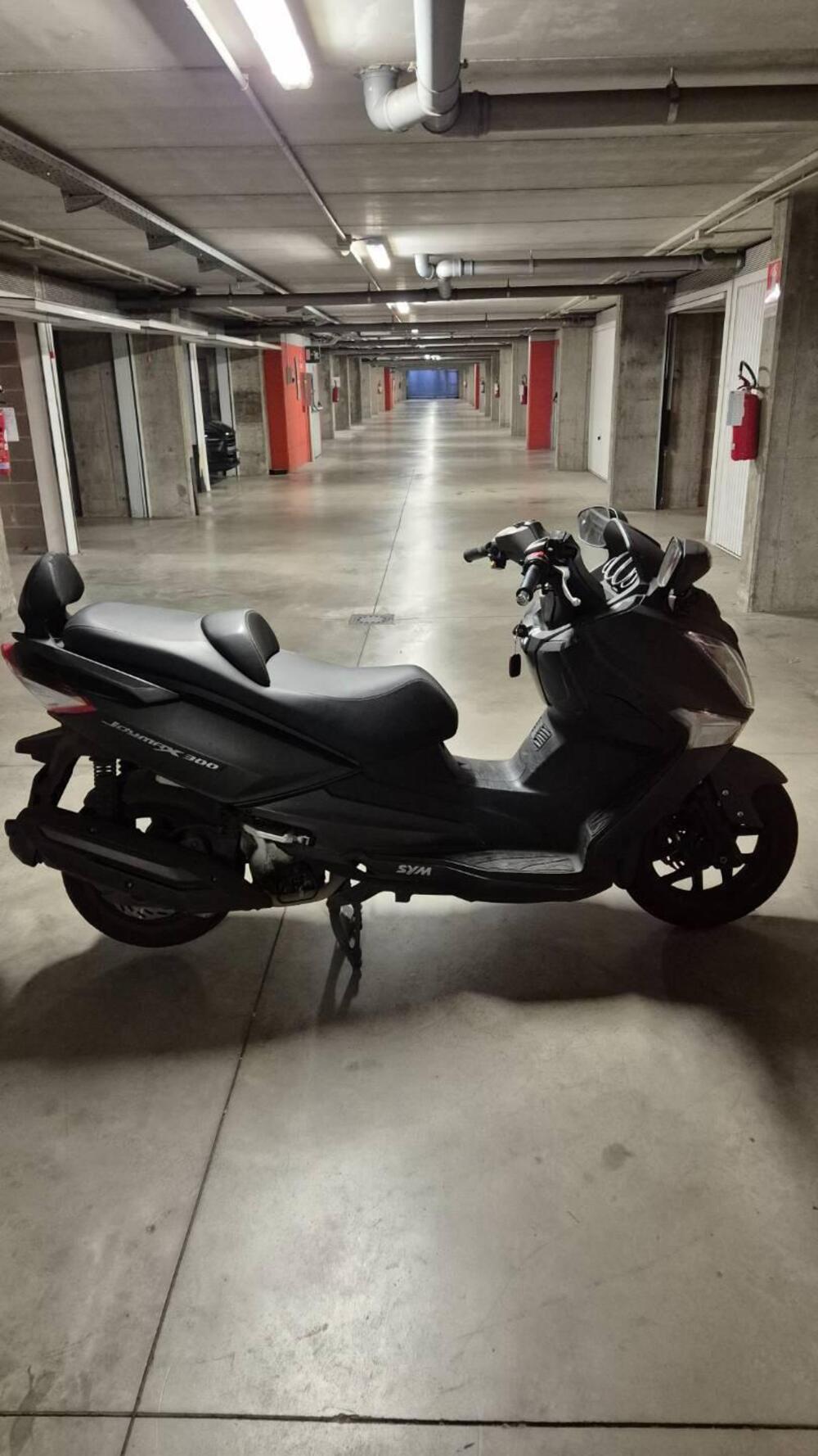 Sym Joymax 300 i (2012 - 16) (3)