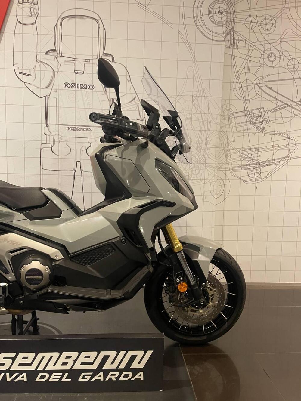 Honda X-ADV 750 DCT (2021 - 24) (2)