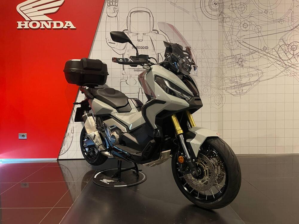 Honda X-ADV 750 DCT (2021 - 24) (3)