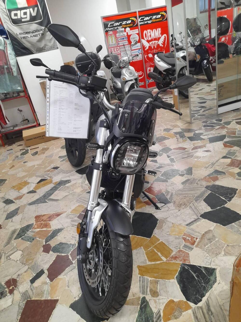 Voge Trofeo 300ACX Scrambler (2021 - 26) (2)