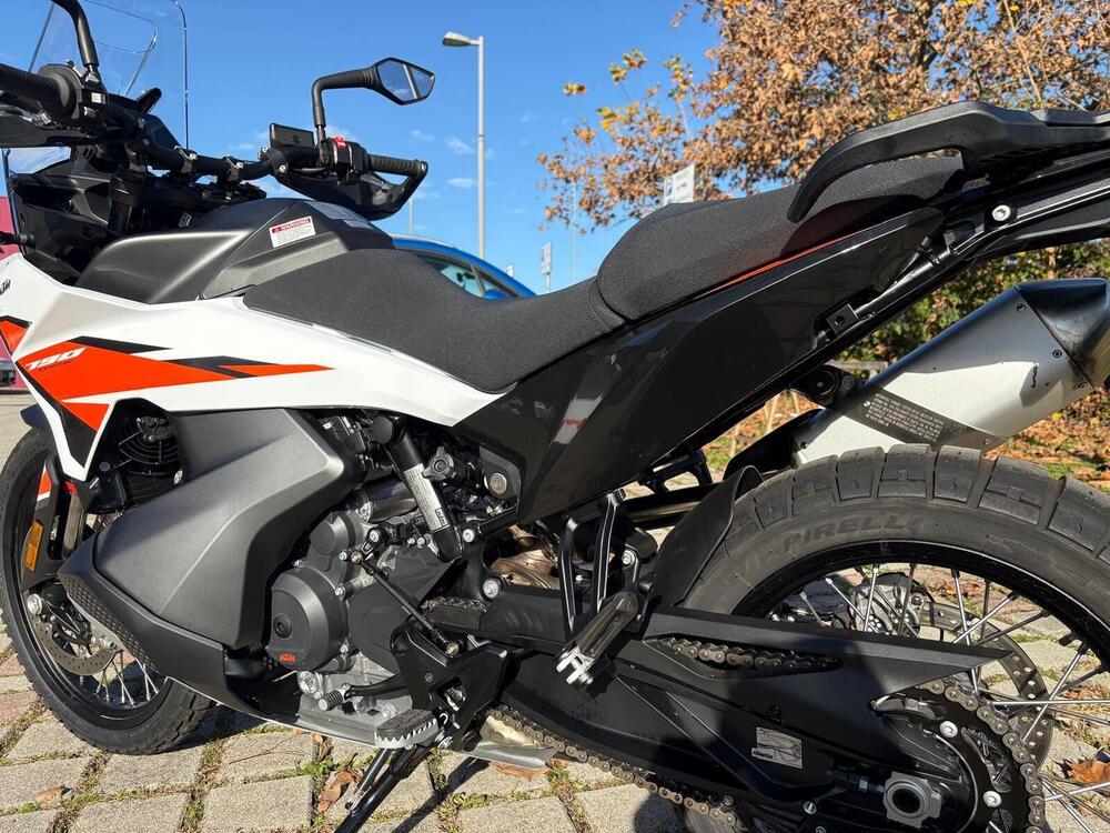 KTM 790 Adventure (2025 - 26) (3)