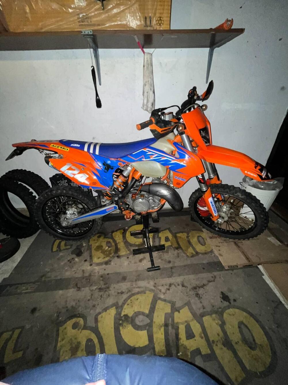 KTM 125 EXC Six Days (2014) (7)