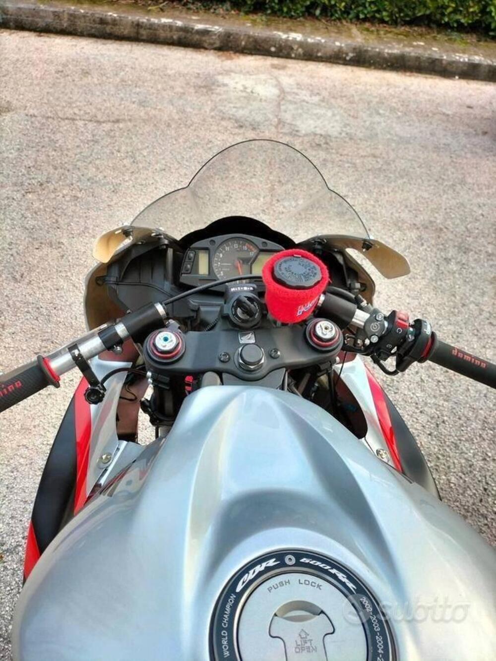 Honda CBR 600 RR (2007 - 08) (5)