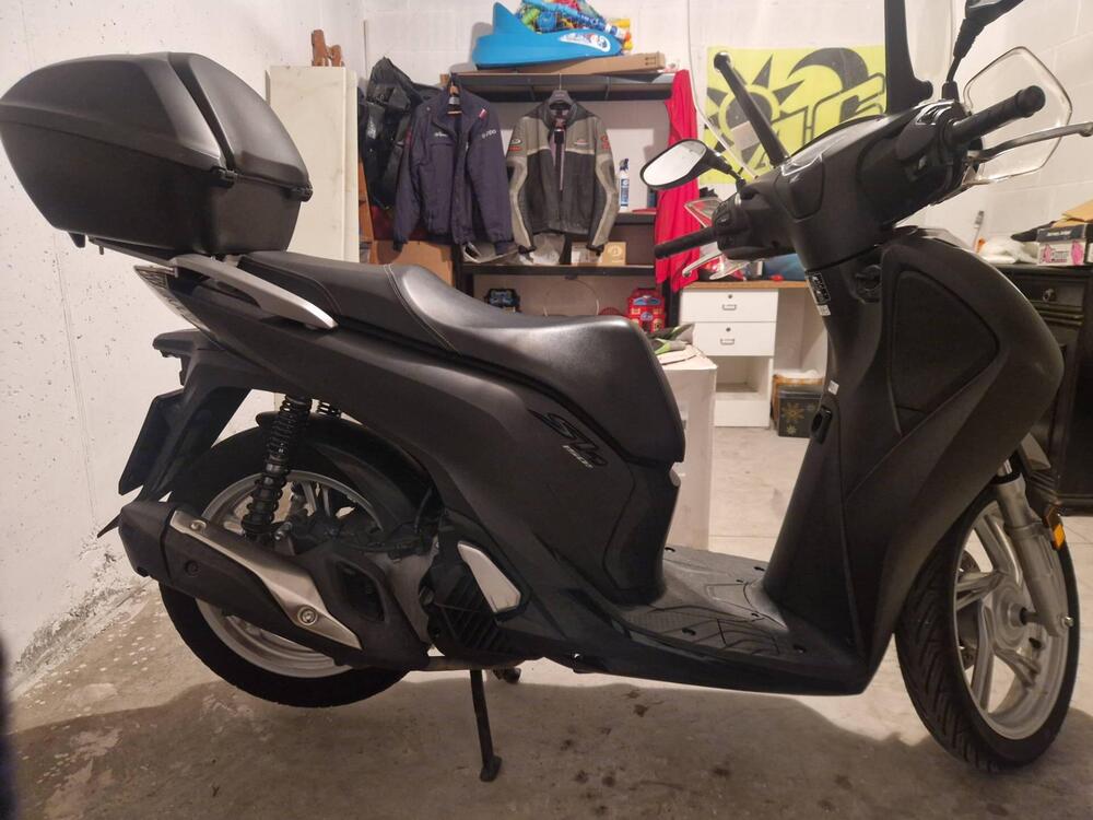 Honda SH 150 i (2017 - 19) (2)