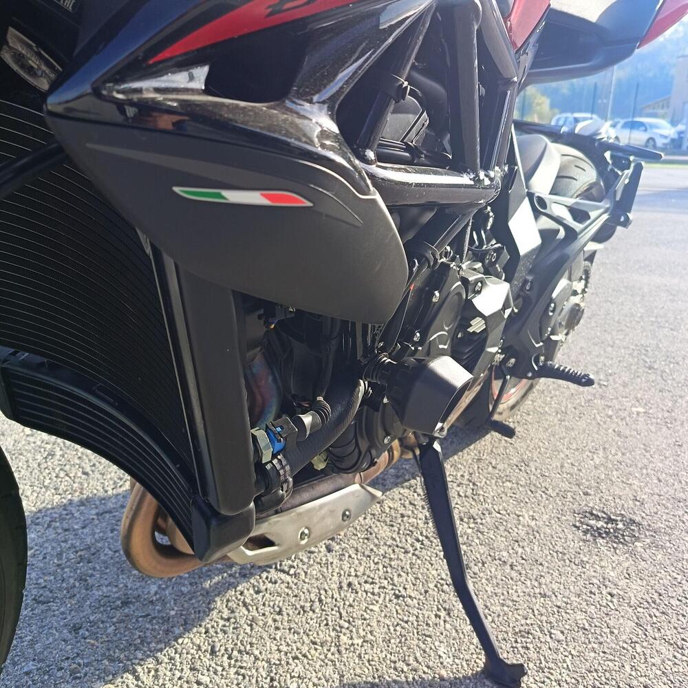 MV Agusta Brutale 800 Rosso (2021 - 23) (9)