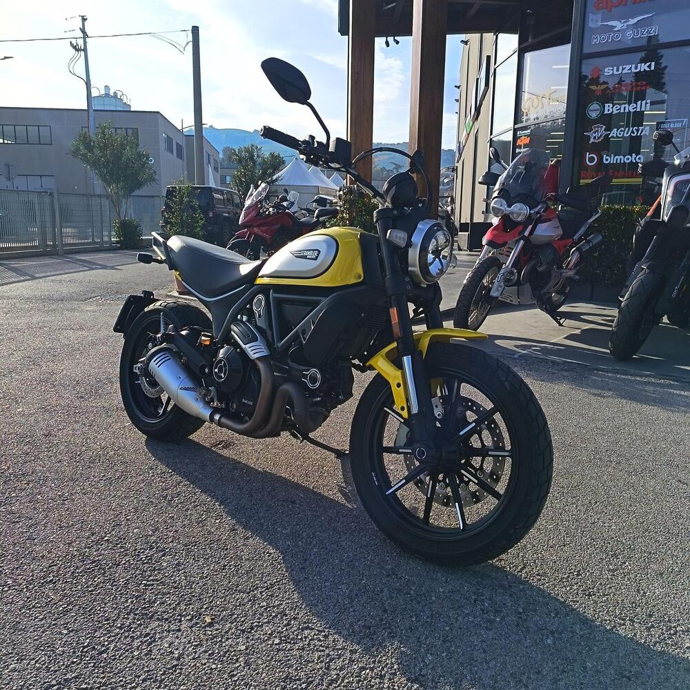 Ducati Scrambler 800 Icon (2021 - 22) (4)