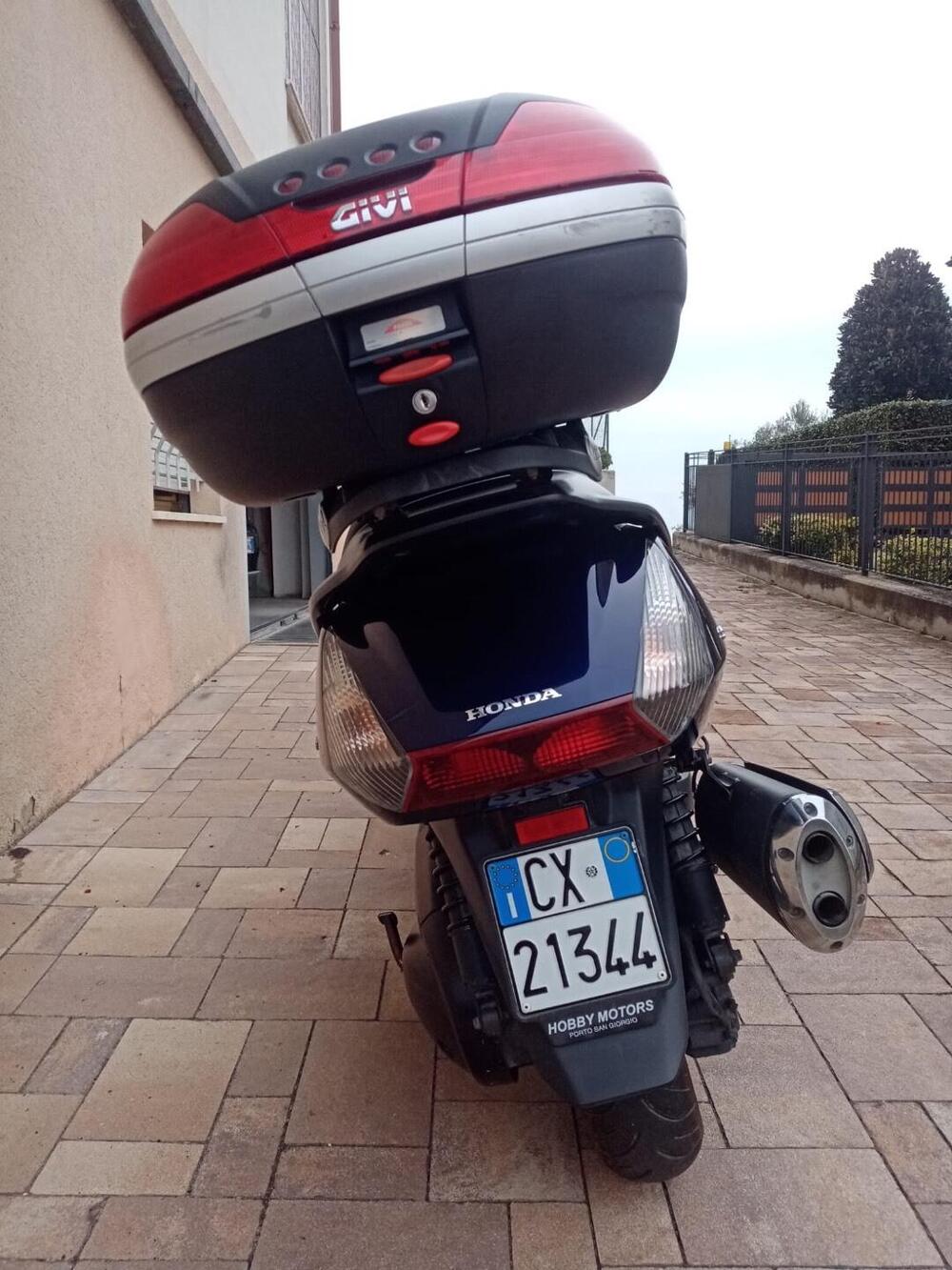 Honda Silver Wing 400 (2006 - 09) (3)