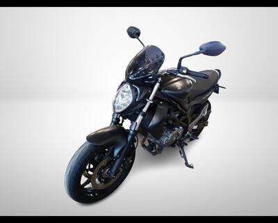 Suzuki Gladius 650 SFV ABS (2009 - 15) usata