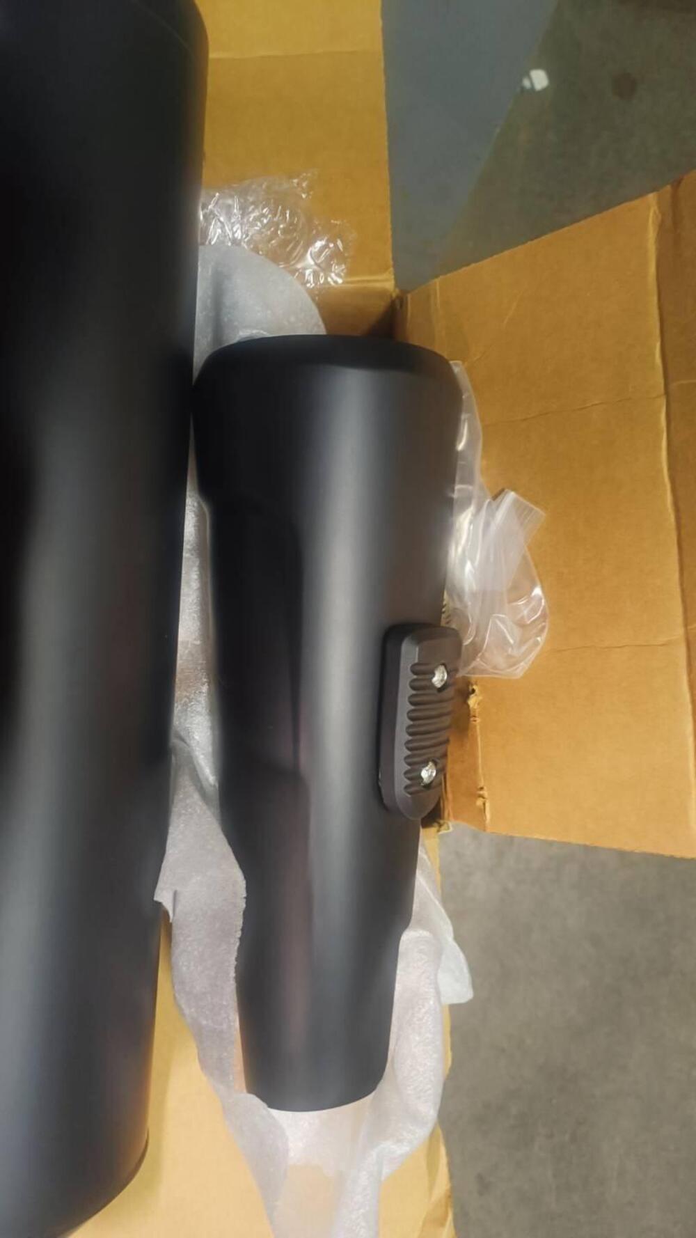 Terminale per Harley Street Rod 750 Harley-Davidson (3)