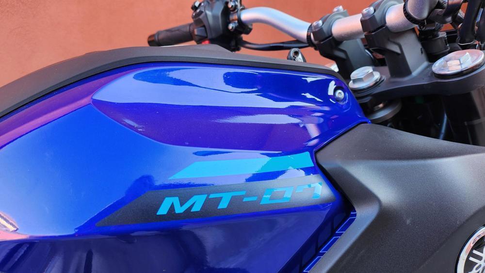 Yamaha MT-07 Y-AMT (2025 - 26) (5)