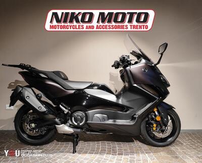 Yamaha T-Max 560 Tech Max (2022 - 24) usata