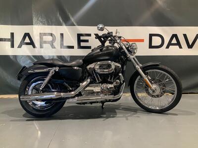 Harley-Davidson 1200 Custom (2007 - 13) - XL 1200C usata