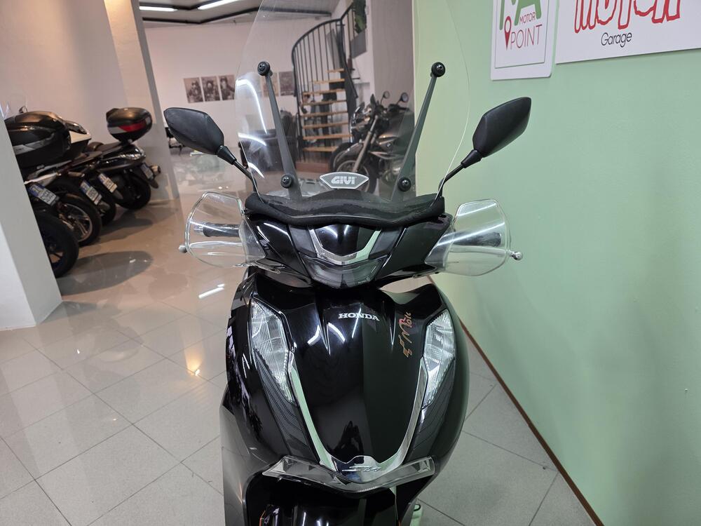 Honda SH 350 (2021 - 24) (8)