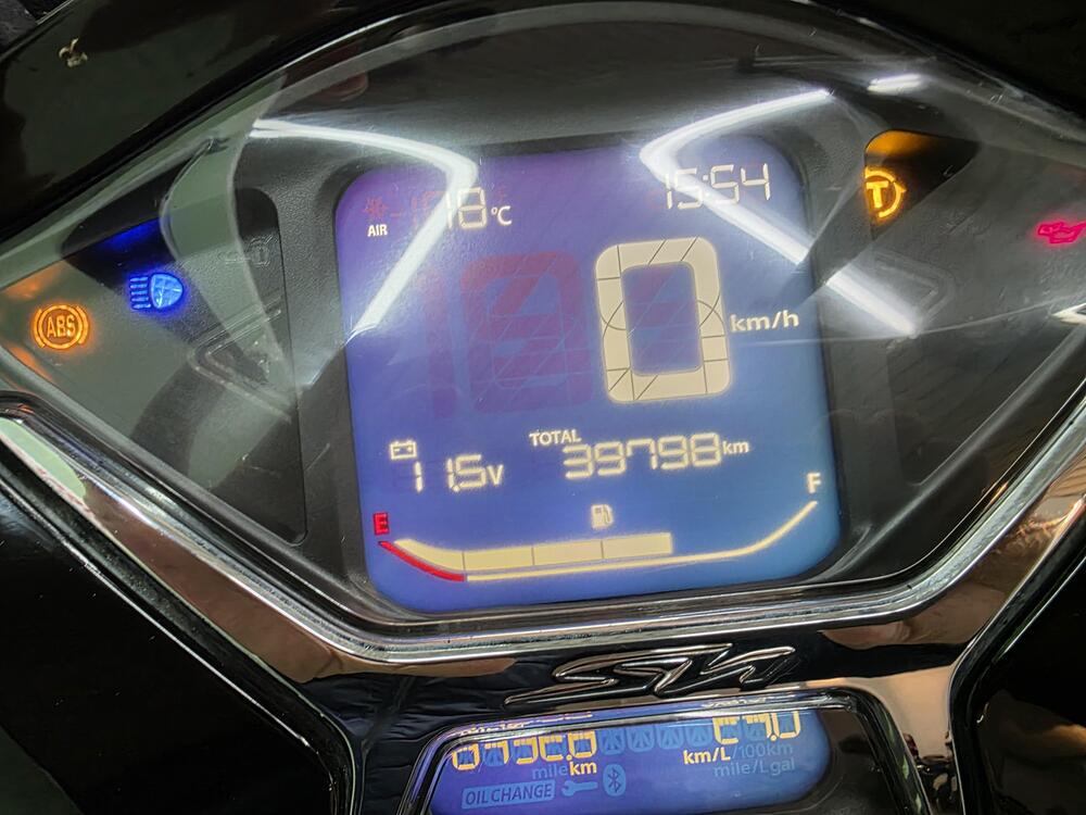 Honda SH 350 (2021 - 24) (10)