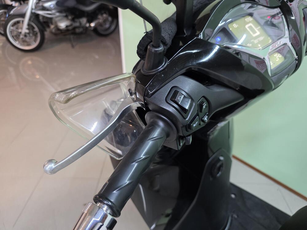 Honda SH 350 (2021 - 24) (16)