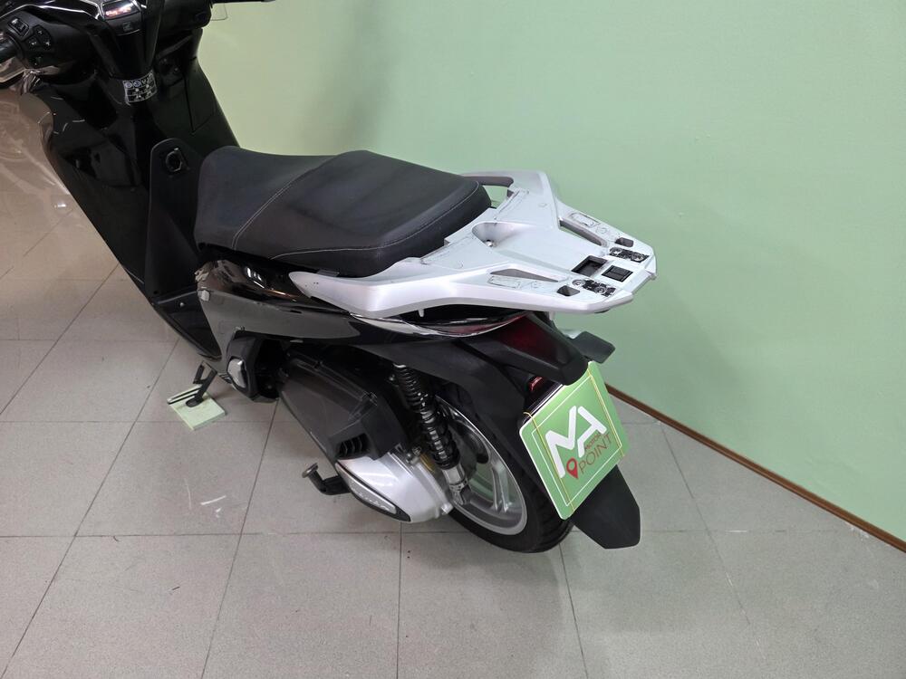 Honda SH 350 (2021 - 24) (19)