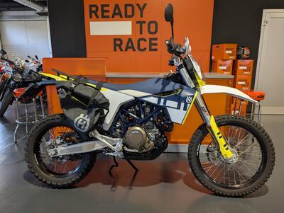 Husqvarna 701 Enduro (2023 - 25) usata