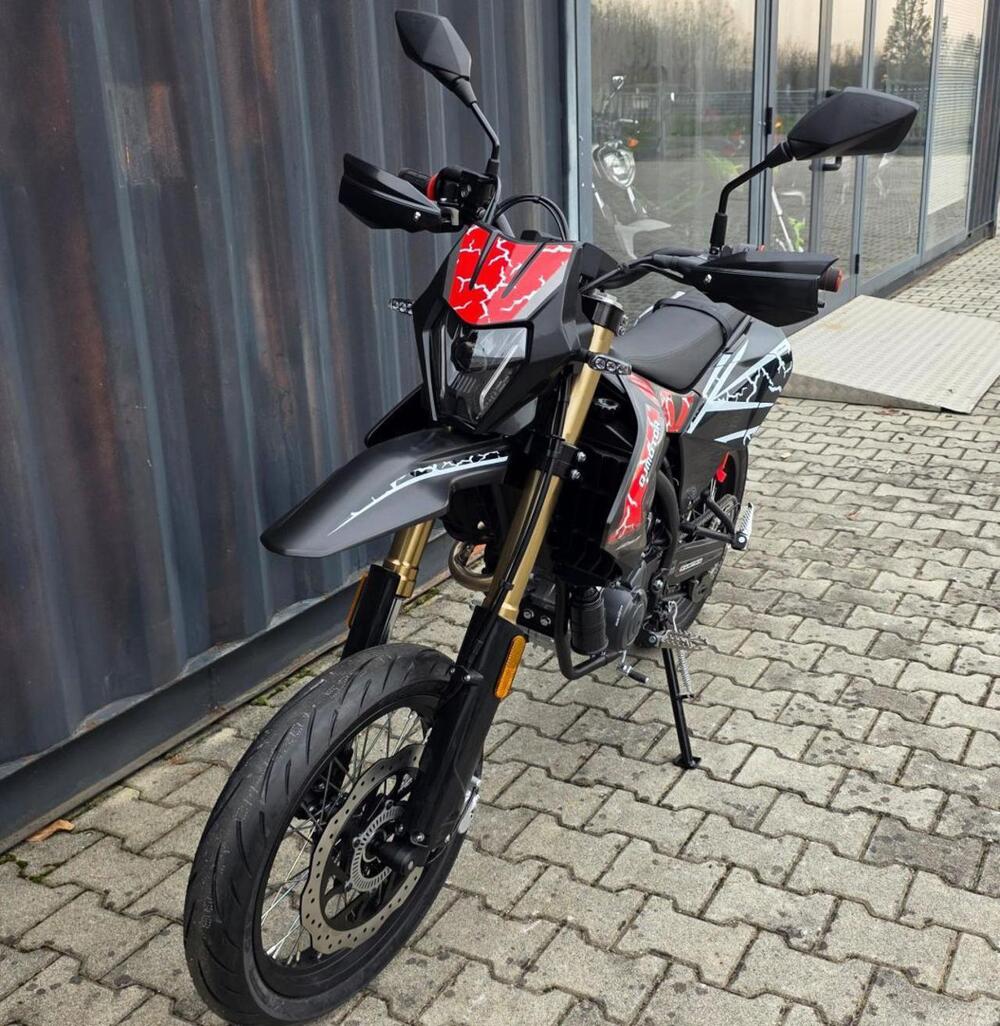 QJ Motor COV 125 (2025 - 26) (4)