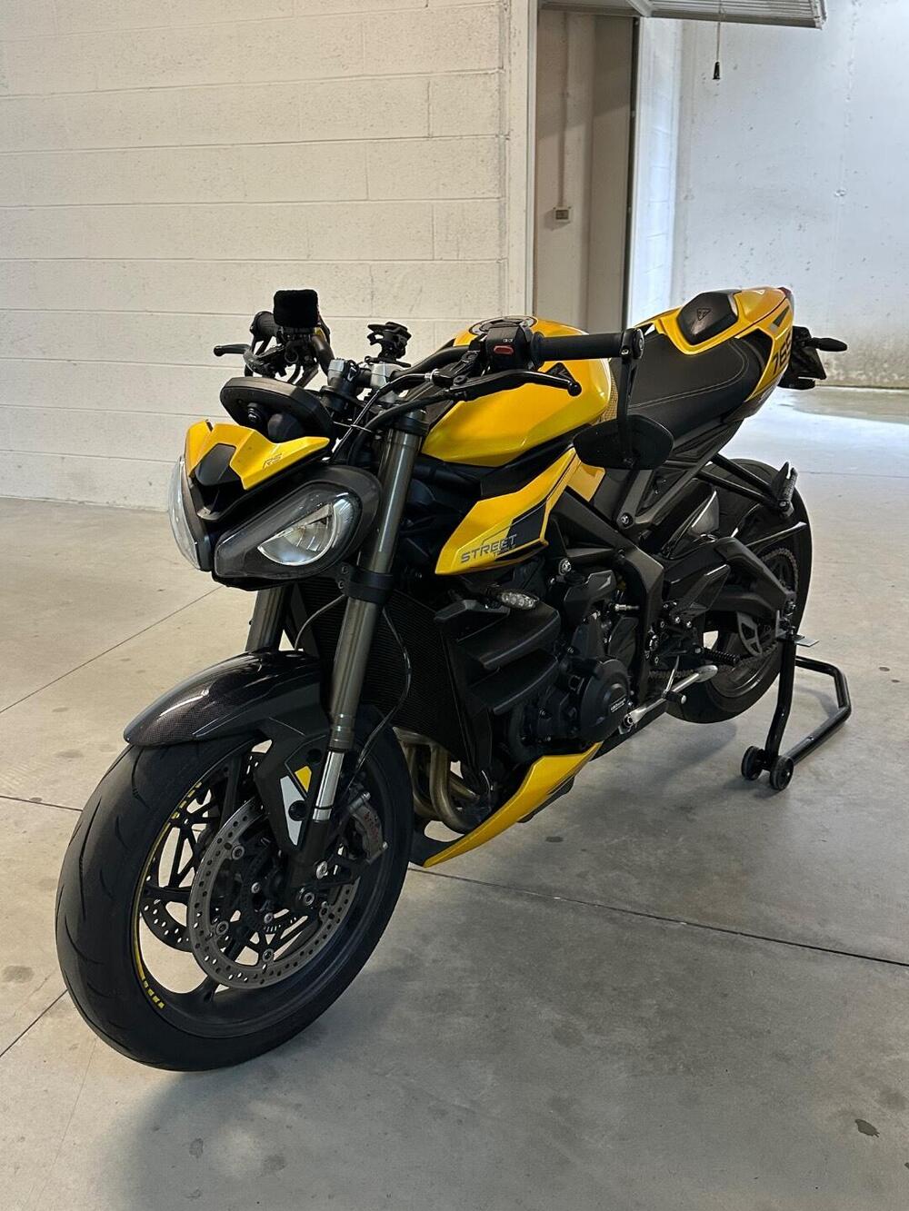 Triumph Street Triple 765 RS (2023 - 26)