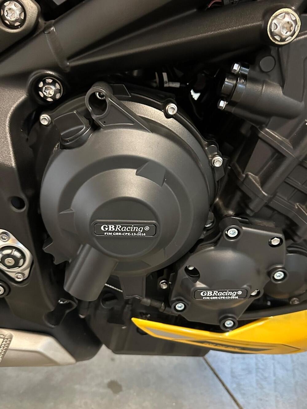 Triumph Street Triple 765 RS (2023 - 26) (5)