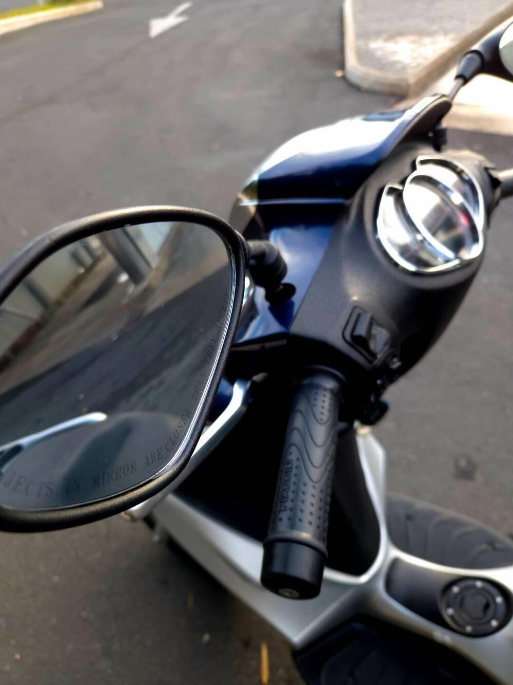 Piaggio Medley 125 ABS (2016 - 19) (10)