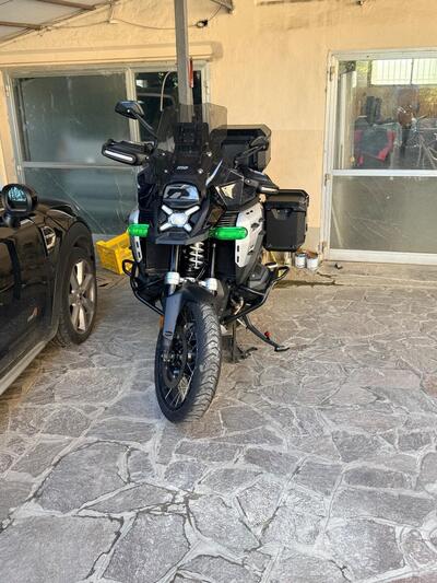 Bmw R 1300 GS Adventure (2025) usata