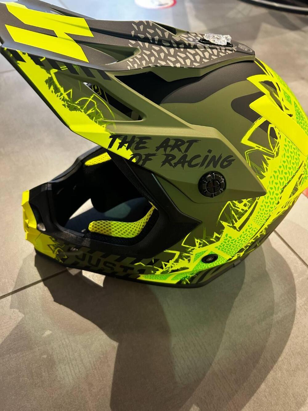 CASCHI J38 Just1 (4)