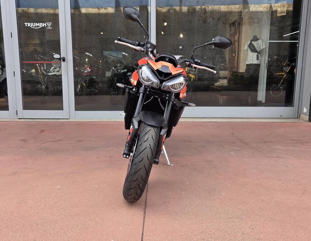 Triumph Street Triple 765 R (2023 - 26) (7)