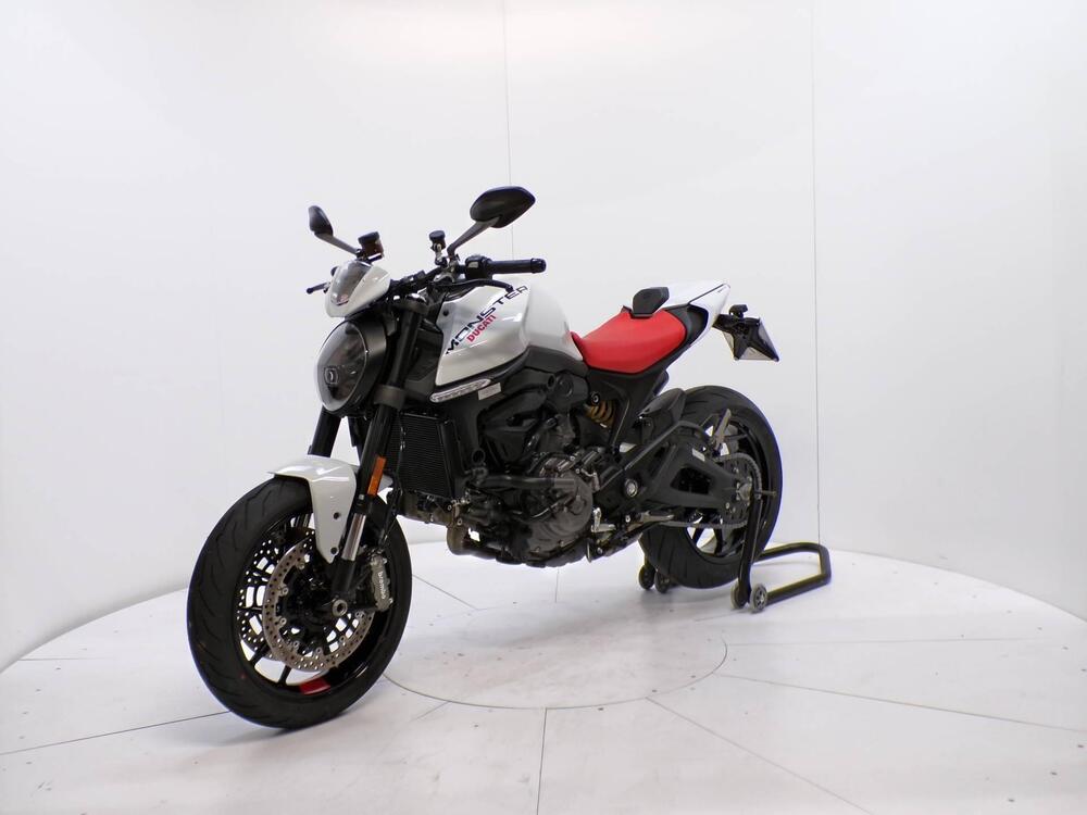 Ducati Monster 937 + (2021 - 25) (3)