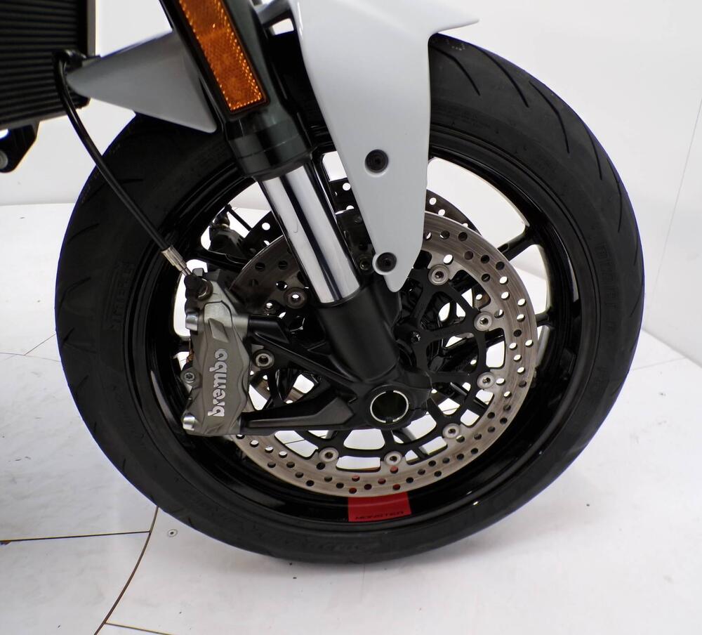 Ducati Monster 937 + (2021 - 25) (11)