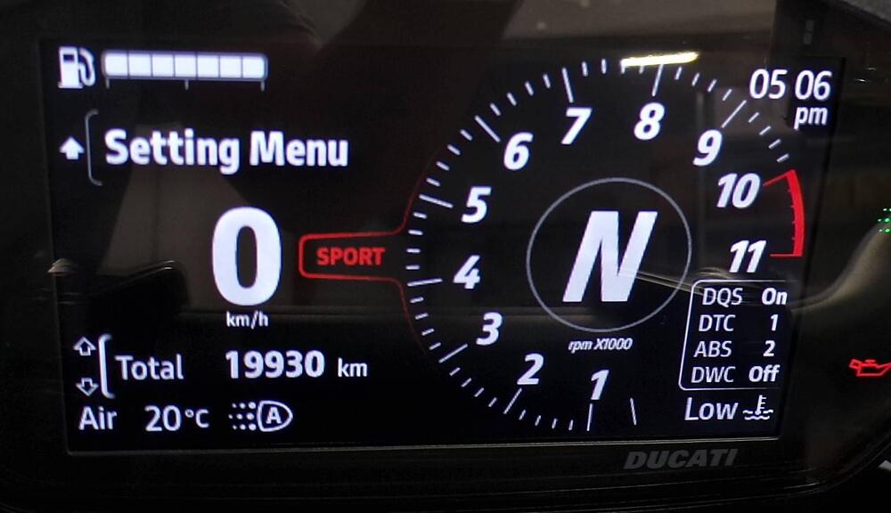 Ducati Monster 937 + (2021 - 25) (13)