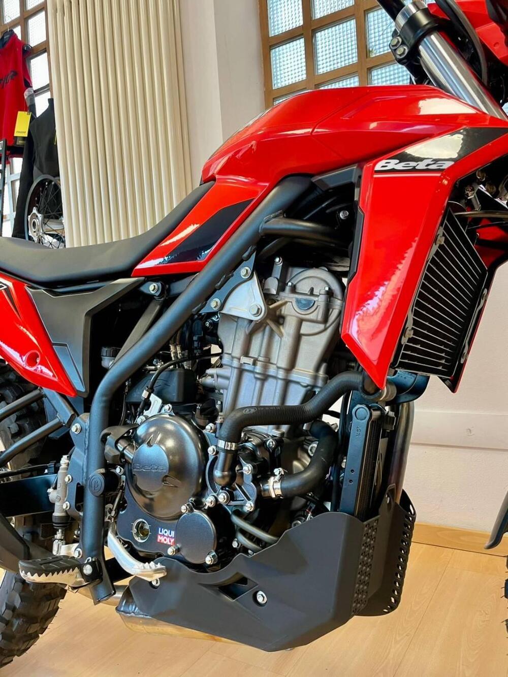 Betamotor Alp 4.0 (2024 - 26) (7)