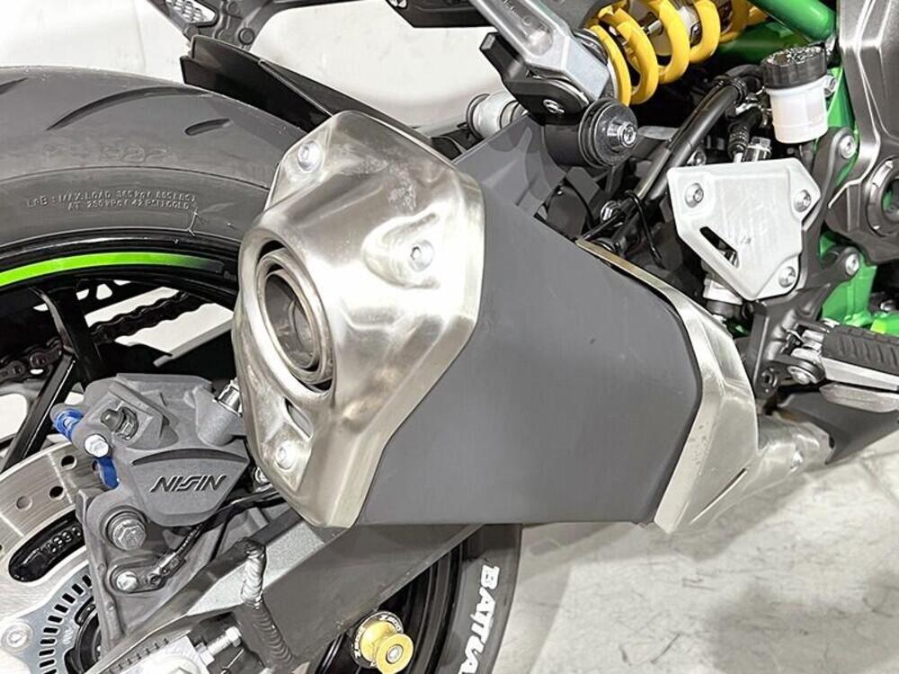 Kawasaki Z 900 SE (2022 - 24) (4)