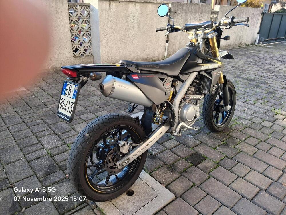 Rieju Marathon 125 Motard Pro (2009 - 17) (2)