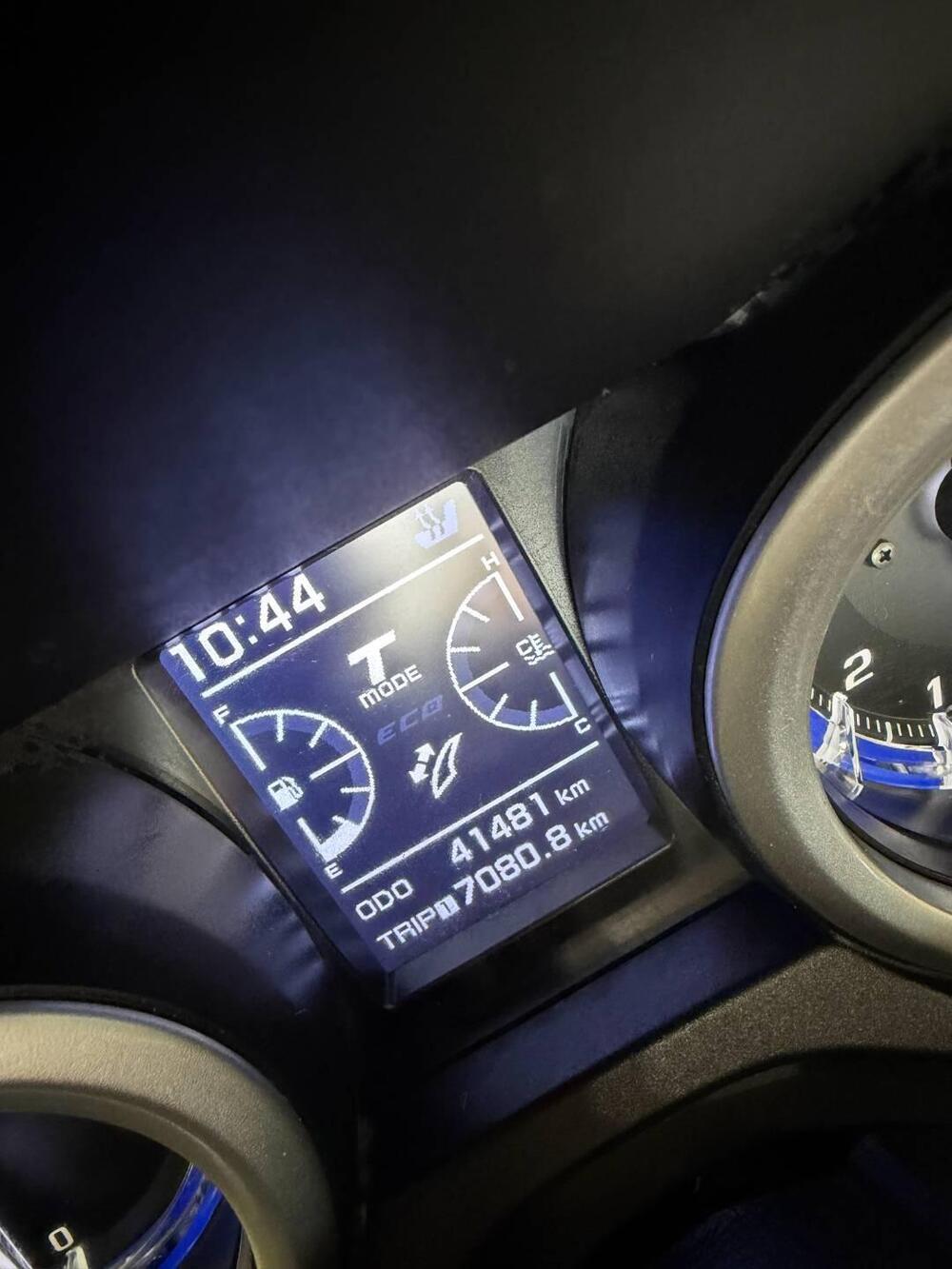 Yamaha T-Max 530 DX (2017 - 19) (12)