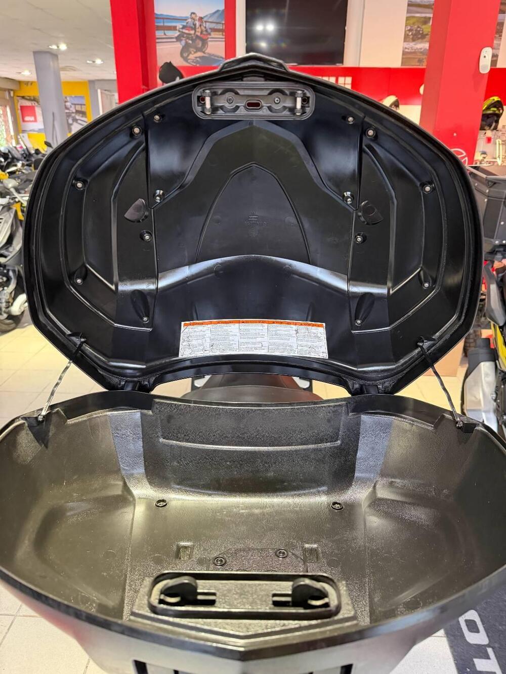 Yamaha T-Max 530 DX (2017 - 19) (11)