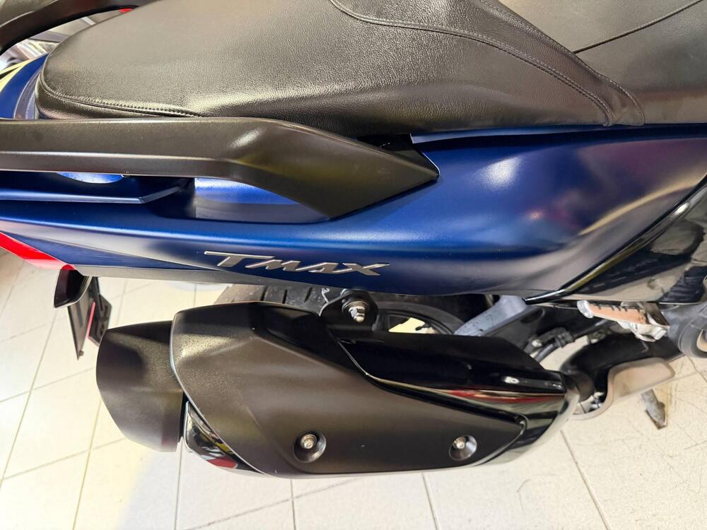 Yamaha T-Max 530 DX (2017 - 19) (5)